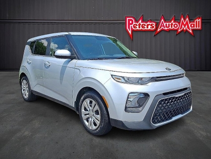 2021 Kia Soul LX's photo