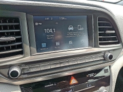 Used 2020 Hyundai Elantra 4d Sedan SEL at Peters Auto Mall near High Point, NC