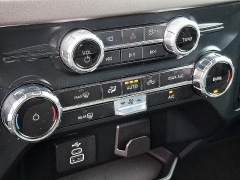 Used 2025  Ford F-150 4WD XLT SuperCrew 5&period;5' Box at Peters Auto Mall near High Point&comma; NC