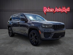  2023 Jeep Grand Cherokee Altitude 4x4 at Peters Auto Mall near High Point, NC
