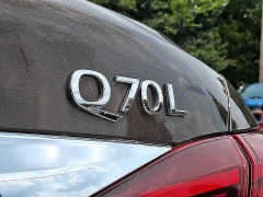 Used 2016  INFINITI Q70L 4d Sedan AWD V8 at Peters Auto Mall near High Point&comma; NC
