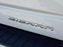 Used 2024 GMC Sierra 1500 4WD Crew Cab 147" Denali at Peters Auto Mall near High Point, NC