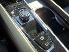 Used 2022 Volvo XC60 B5 AWD Momentum at Peters Auto Mall near High Point, NC
