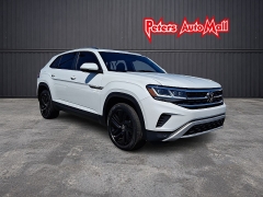  2023 Volkswagen Atlas Cross Sport 3.6L V6 SE w/Technology 4MOTION at Peters Auto Mall near High Point, NC