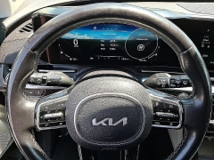 Used 2022  Kia Carnival SX Prestige FWD at Peters Auto Mall near High Point&comma; NC