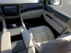 Used 2024  Jeep Wagoneer L Series II 4x2 at Peters Auto Mall near High Point&comma; NC