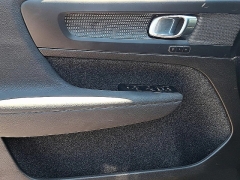 Used 2023  Volvo XC40 B5 AWD Plus Dark Theme at Peters Auto Mall near High Point&comma; NC