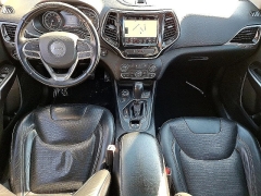 Used 2019  Jeep Cherokee 4d SUV 4WD Limited 3&period;2L at Peters Auto Mall near High Point&comma; NC