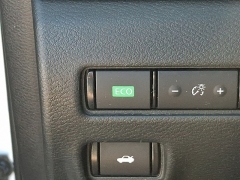 Used 2020  Nissan Sentra 4d Sedan SV at Peters Auto Mall near High Point&comma; NC