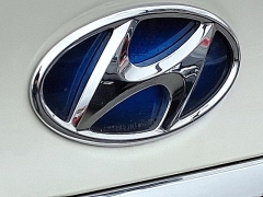 Used 2013  Hyundai Sonata Hybrid 4d Sedan at Peters Auto Mall near High Point&comma; NC