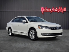  2013 Volkswagen Passat TDI 4d Sedan SE w&sol;Sunroof at Peters Auto Mall near High Point&comma; NC