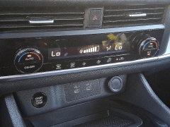 Used 2025  Nissan Rogue FWD SV at Peters Auto Mall near High Point, NC