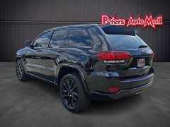 Used 2020 Jeep Grand Cherokee 4d SUV 4WD Laredo at Peters Auto Mall near High Point, NC