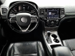 Used 2020  Jeep Grand Cherokee 4d SUV 2WD Limited at Peters Auto Mall near High Point&comma; NC