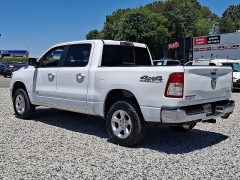 Used 2019  Ram 1500 4WD Crew Cab Big Horn&sol;Lone Star at Peters Auto Mall near High Point&comma; NC