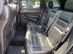 Used 2019  Jeep Grand Cherokee 4d SUV 2WD Limited at Peters Auto Mall near High Point&comma; NC