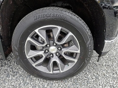 Used 2020  Chevrolet Silverado 1500 2WD Crew Cab LT at Peters Auto Mall near High Point&comma; NC