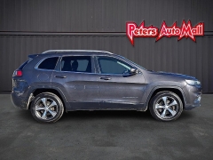 Used 2019  Jeep Cherokee 4d SUV 4WD Limited 3&period;2L at Peters Auto Mall near High Point&comma; NC