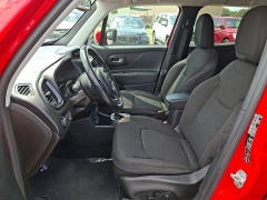 Used 2018  Jeep Renegade 4d SUV FWD Latitude Altitude at Peters Auto Mall near High Point&comma; NC