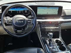 Used 2022  Kia Carnival SX Prestige FWD at Peters Auto Mall near High Point&comma; NC