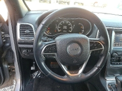 Used 2019  Jeep Grand Cherokee 4d SUV 4WD Laredo at Peters Auto Mall near High Point&comma; NC