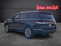 Used 2024  Lincoln Navigator Reserve 4x4 at Peters Auto Mall near High Point&comma; NC