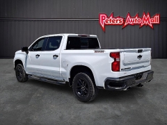 Used 2021  Chevrolet Silverado 1500 4WD Crew Cab 147" LT Trail Boss at Peters Auto Mall near High Point&comma; NC