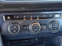 Used 2021  Volkswagen Tiguan 2&period;0T SE 4MOTION at Peters Auto Mall near High Point&comma; NC