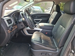Used 2018  Nissan Titan 4WD Crew Cab SL at Peters Auto Mall near High Point&comma; NC