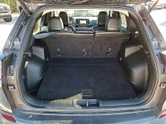 Used 2019  Jeep Cherokee 4d SUV 4WD Limited 3&period;2L at Peters Auto Mall near High Point&comma; NC