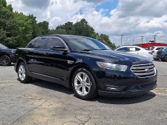  2018 Ford Taurus 4d Sedan AWD SEL at Peters Auto Mall near High Point, NC