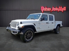 Used 2023 Jeep Gladiator Overland 4x4 at Peters Auto Mall near High Point, NC