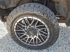 Used 2015  Ford Super Duty F-350 4WD Crew Cab XLT SRW at Peters Auto Mall near High Point&comma; NC