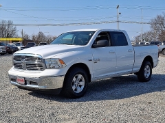 Used 2021  Ram 1500 Classic 4WD SLT Crew Cab 6'4" Box at Peters Auto Mall near High Point&comma; NC