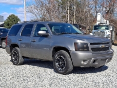  2009 Chevrolet Tahoe 4d SUV 4WD LT-1 at Peters Auto Mall near High Point, NC