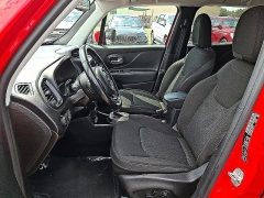 Used 2018  Jeep Renegade 4d SUV FWD Latitude Altitude at Peters Auto Mall near High Point&comma; NC