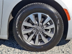 Used 2023  Chrysler Pacifica Hybrid Limited FWD at Peters Auto Mall near High Point&comma; NC