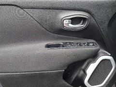Used 2018  Jeep Renegade 4d SUV FWD Latitude at Peters Auto Mall near High Point&comma; NC