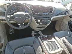 Used 2024  Chrysler Pacifica Touring L FWD at Peters Auto Mall near High Point, NC