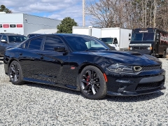  2019 Dodge Charger 4d Sedan RWD Scat Pack at Peters Auto Mall near High Point, NC