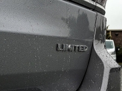 Used 2020  Jeep Grand Cherokee 4d SUV 2WD Limited at Peters Auto Mall near High Point&comma; NC