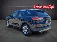 Used 2021 Ford Escape SE FWD at Peters Auto Mall near High Point, NC