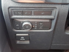 Used 2022 Ford F-150 4WD XLT SuperCrew 5.5' Box at Peters Auto Mall near High Point, NC