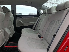 Used 2017  Hyundai Sonata 4d Sedan at Peters Auto Mall near High Point&comma; NC