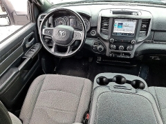 Used 2024  Ram 2500 4WD Big Horn Crew Cab 6'4" Box at Peters Auto Mall near High Point&comma; NC