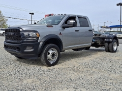  2023 Ram 5500 Cab-Chassis 4WD Tradesman Crew Cab 84