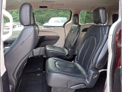 Used 2020 Chrysler Pacifica 4d Wagon Touring L at Peters Auto Mall near High Point, NC