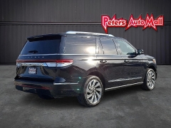 Used 2024  Lincoln Navigator Reserve 4x4 at Peters Auto Mall near High Point&comma; NC