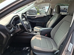 Used 2022  Ford Escape SE AWD at Peters Auto Mall near High Point&comma; NC