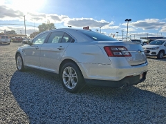 Used 2017 Ford Taurus 4d Sedan FWD SE V6 at Peters Auto Mall near High Point, NC